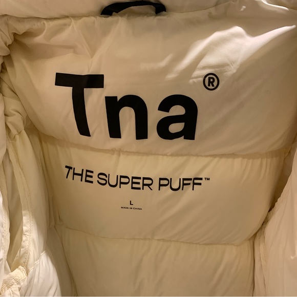 White TNA SuperPuff - Picture 3 of 3